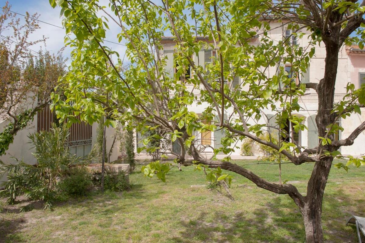 Les Chambres D'Agmara Arles Bagian luar foto