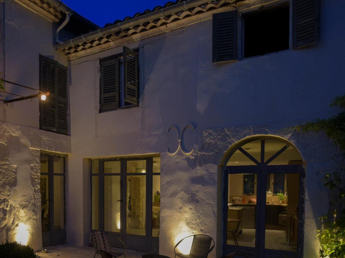 Les Chambres D'Agmara Arles Bagian luar foto