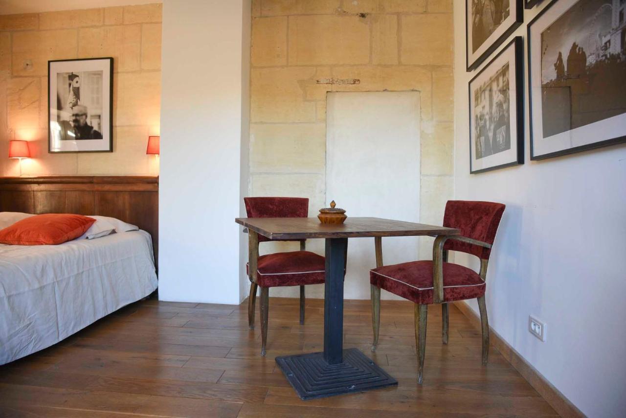Les Chambres D'Agmara Arles Bagian luar foto